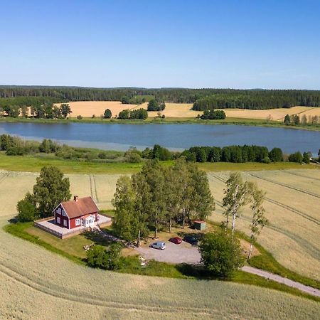Gard Med Egen Sjoe Med Bryggbat, Nyrenoverat! แคทรีนโฮล์ม ภายนอก รูปภาพ