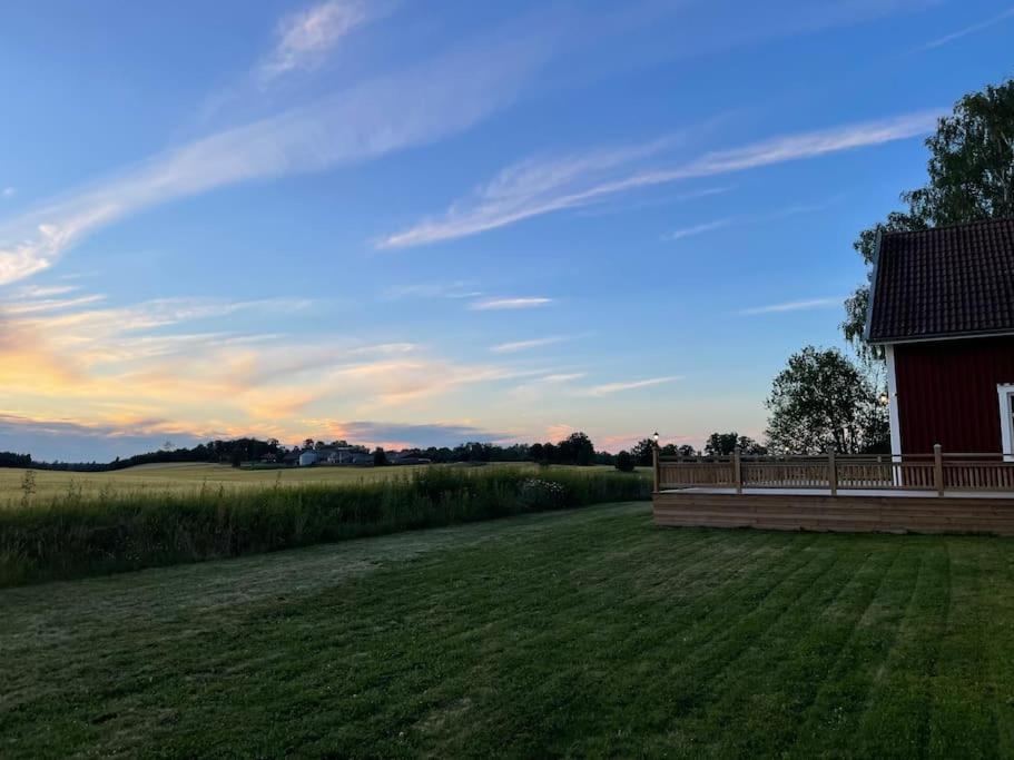 Gard Med Egen Sjoe Med Bryggbat, Nyrenoverat! แคทรีนโฮล์ม ภายนอก รูปภาพ