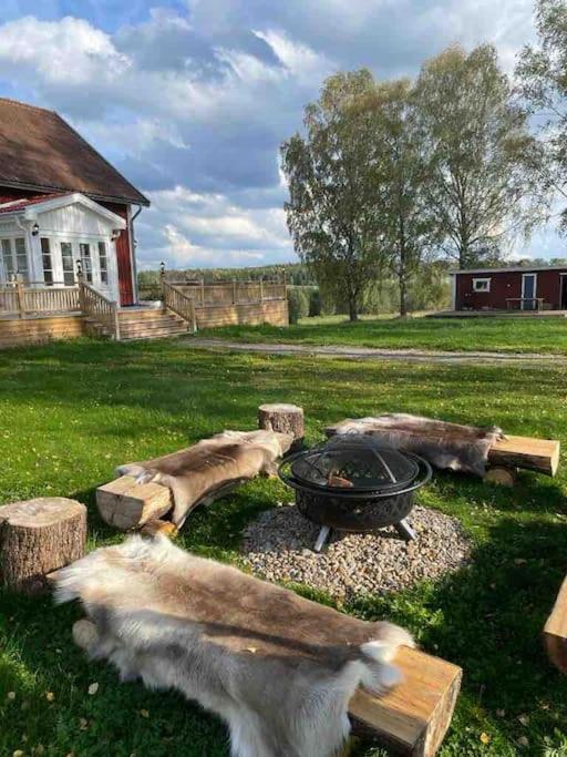 Gard Med Egen Sjoe Med Bryggbat, Nyrenoverat! แคทรีนโฮล์ม ภายนอก รูปภาพ