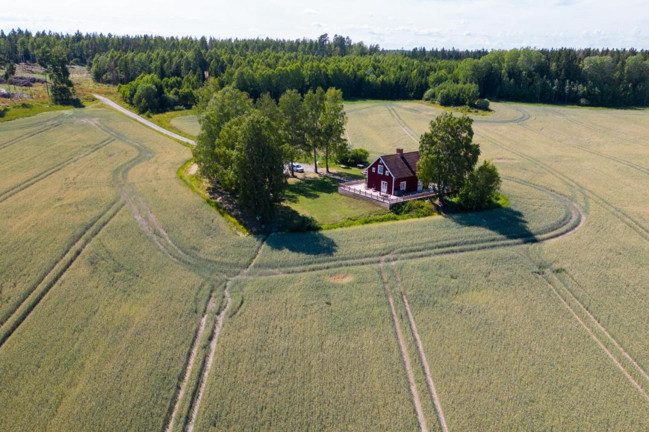 Gard Med Egen Sjoe Med Bryggbat, Nyrenoverat! แคทรีนโฮล์ม ภายนอก รูปภาพ